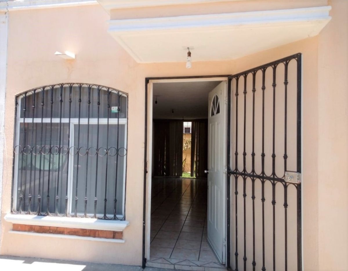 Excelente Casa en Renta en Villa Fontana, Tlaquepaque EasyBroker