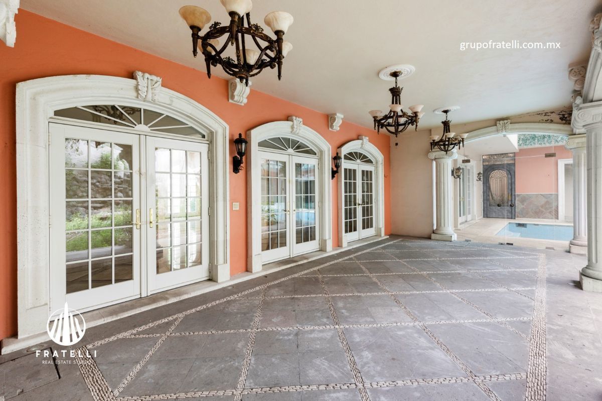 Lomas de Chapultepec. Residencia en Venta