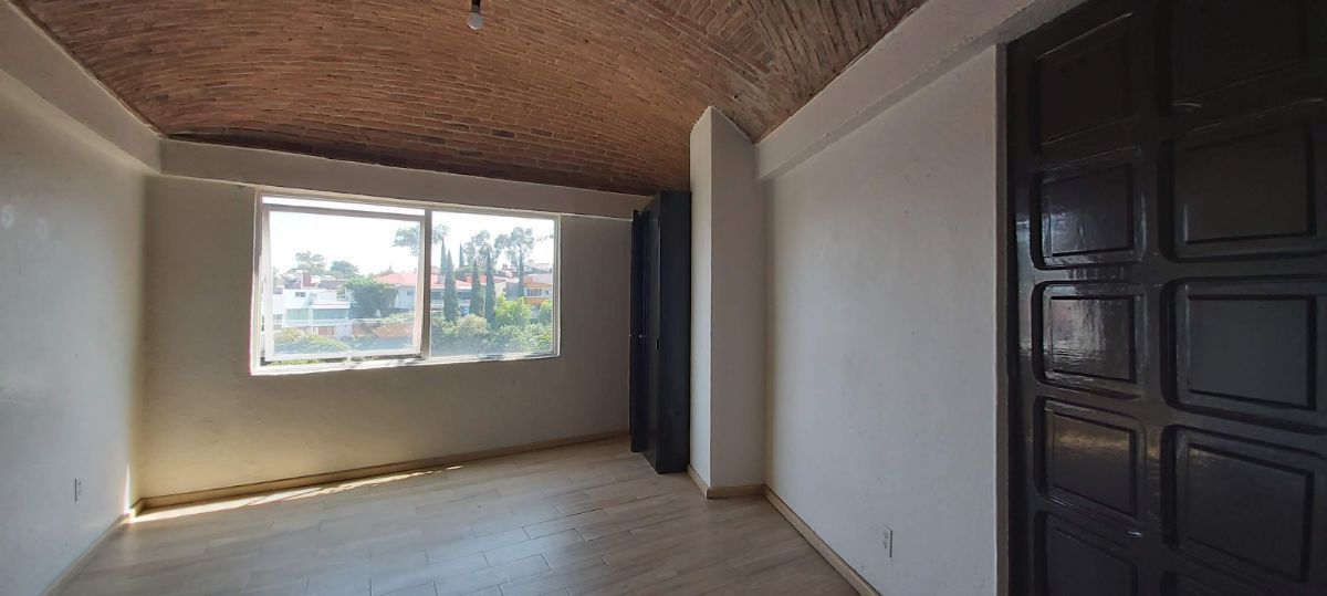 Renta de Casa Estilo Colonial en Lomas de Tecamachalco