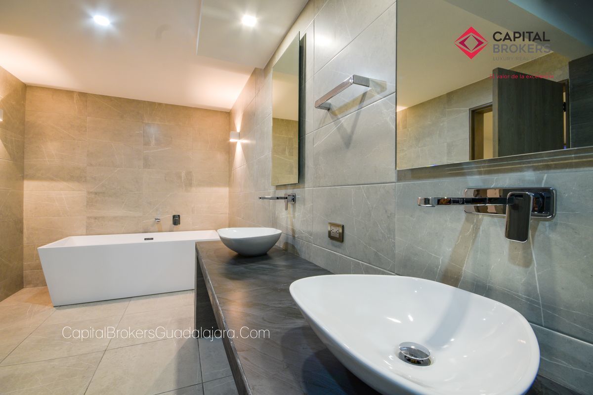 Residencia Moderna en Venta Conjunto Patria Zona Seattle