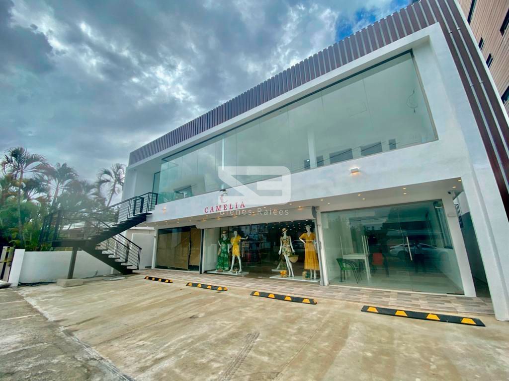 local en alquiler en los Jardines Metropolitanos, Santiago