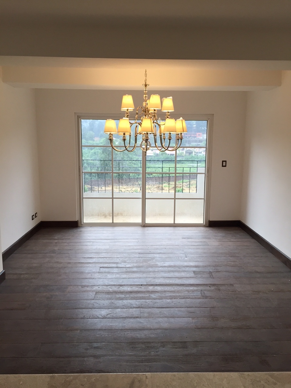 Casa para Estrenar en Venta frente a Muxbal Shops