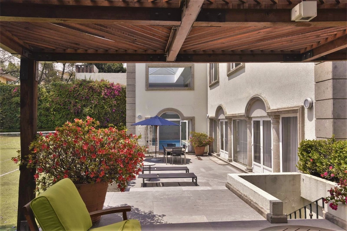 Residencia de Lujo en Lomas de Chapultepec CDMX Alberca EasyBroker