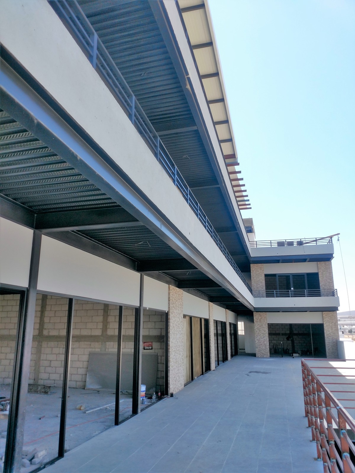 Locales Comerciales en VENTA & RENTA el Mirador Querétaro