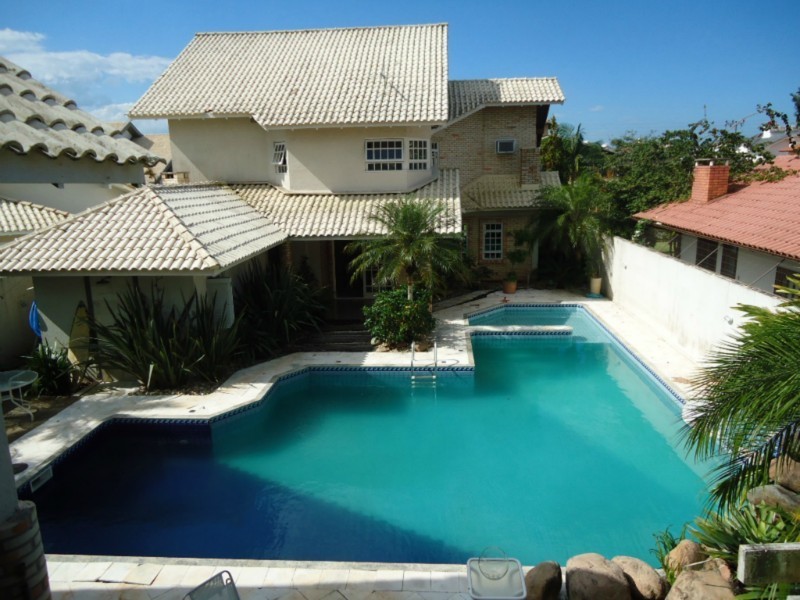 Casa em Jurerê Internacional 600 mts da praia