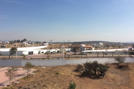 LINDA CASA EN CIUDAD MADERAS, ROOF GARDEN, 3 RECS, 3 BAÑOS Y POSIBLE 4