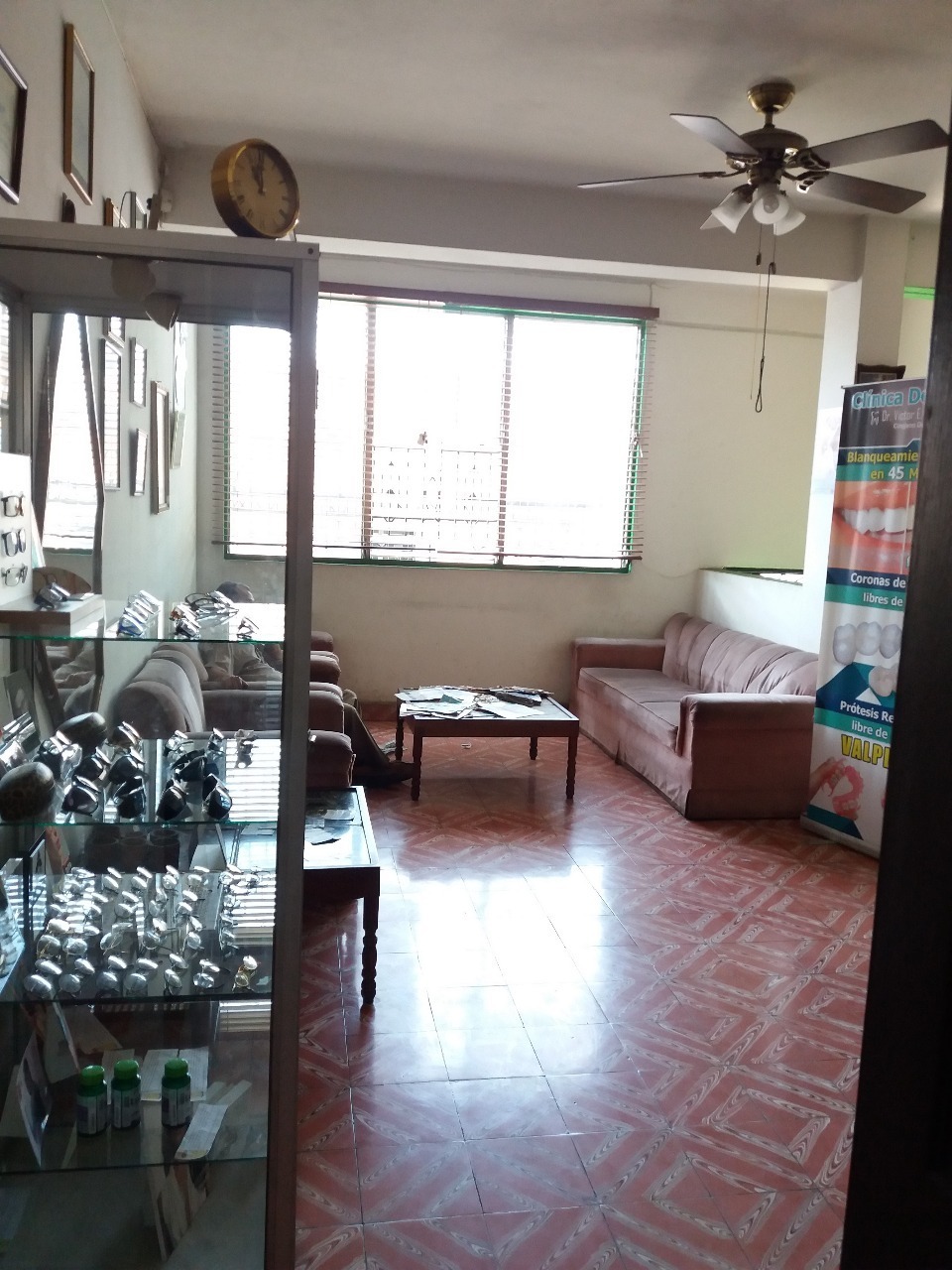 En venta casa con 6 habitaciones 4.5 baños 1200 V2 700 M2 en 5a Cl Pte