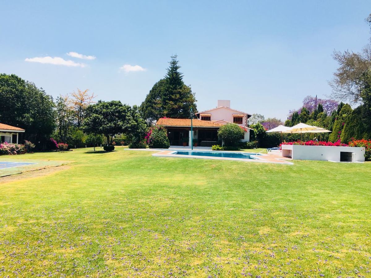 Magnífica casa en venta en Granjas Residencial de Tequisquiapan