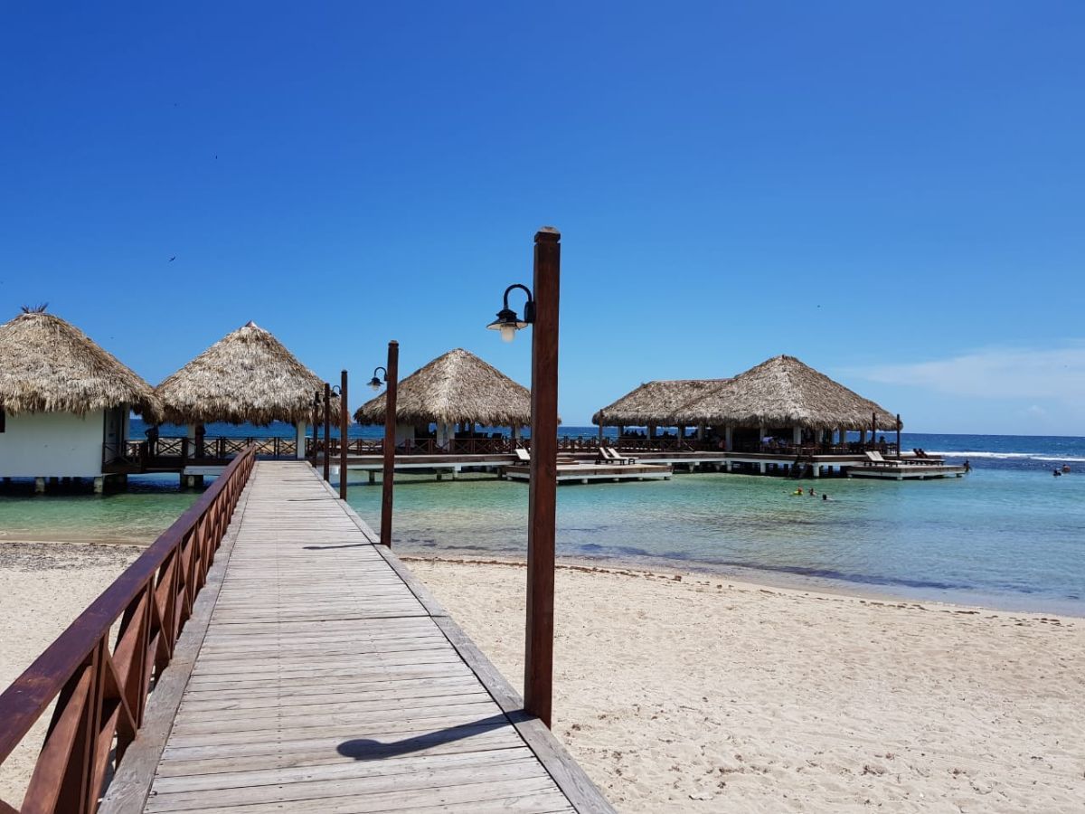 VENTA PRIMERA LINEA DE PLAYA, JUAN DOLIO.