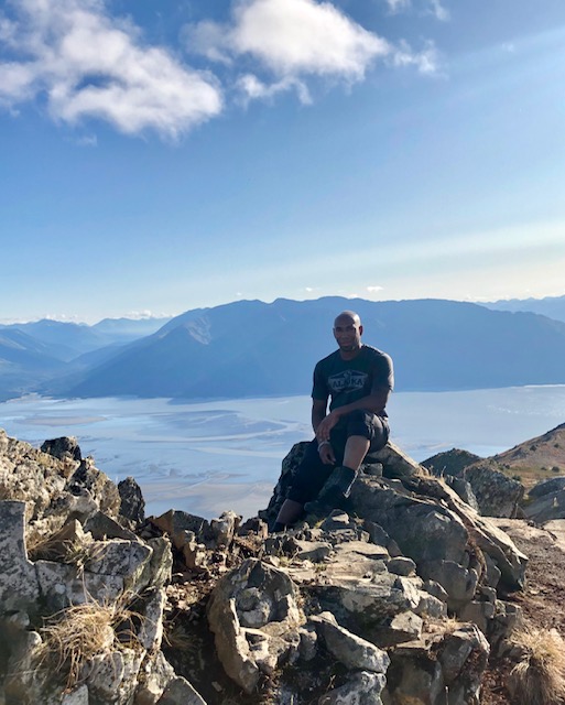 The joy of discovering new places and the privilege of meeting ever new amazing nurses and patients: Eddie Johnson as travel nurse