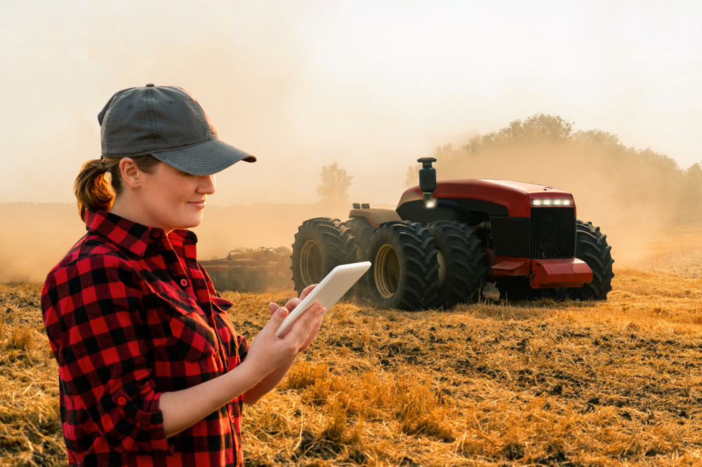 Autonomous Tractor Hero Image