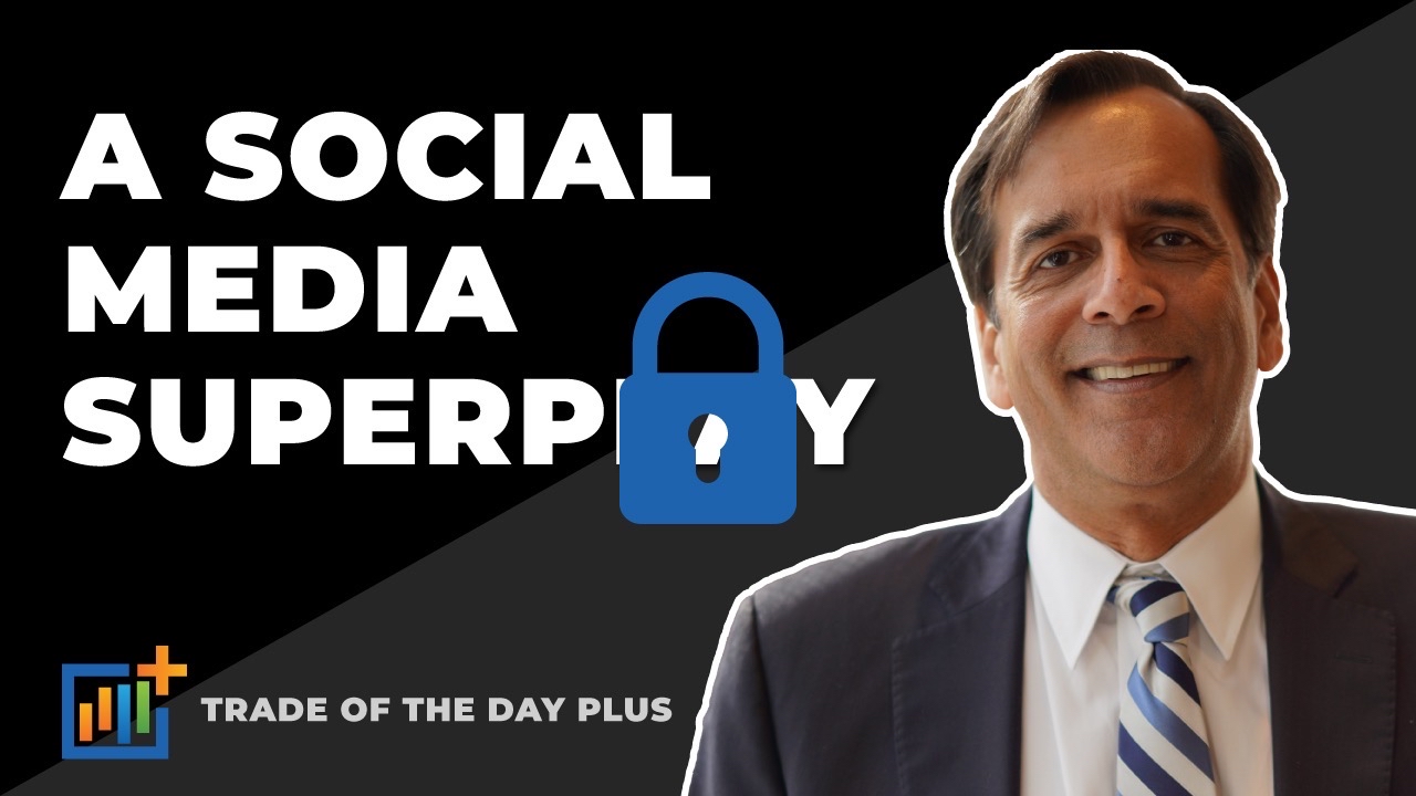 A Social Media Superplay