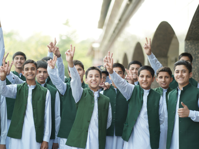 PSH children enjoying the visit to bakra mandi