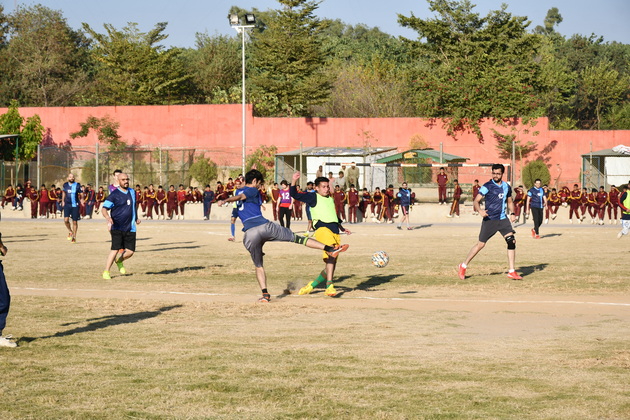 PSH children playing football