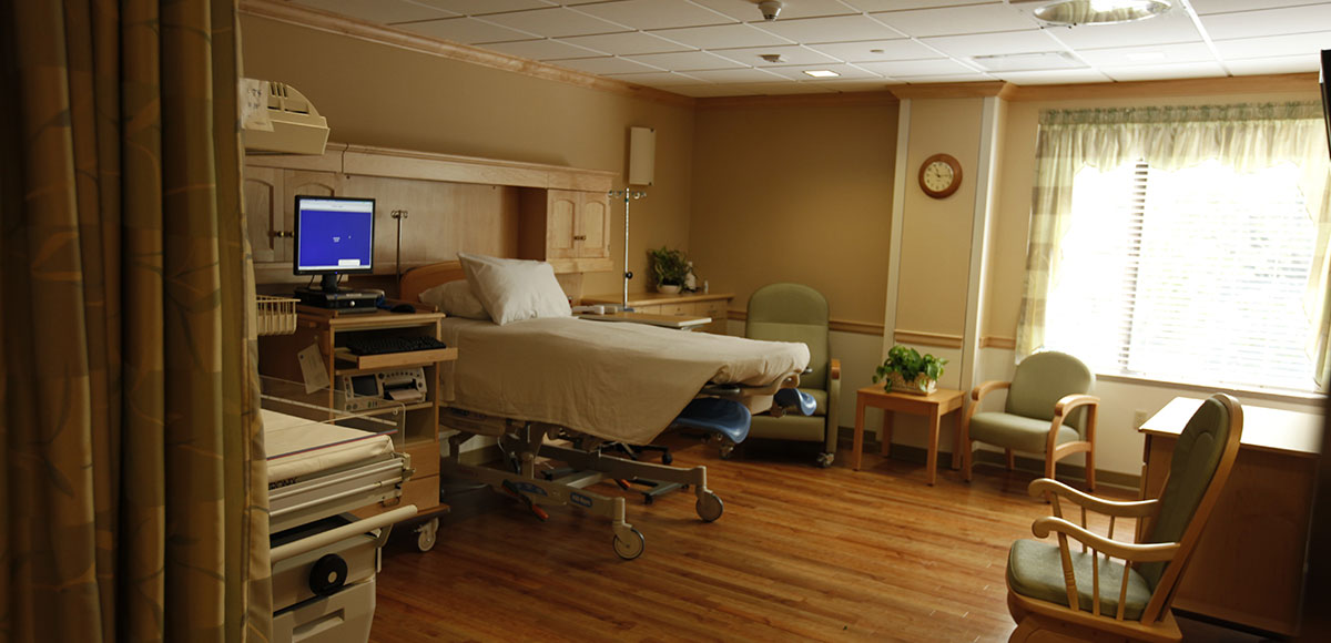 Stony Brook Southampton Hospital labor and delivery room