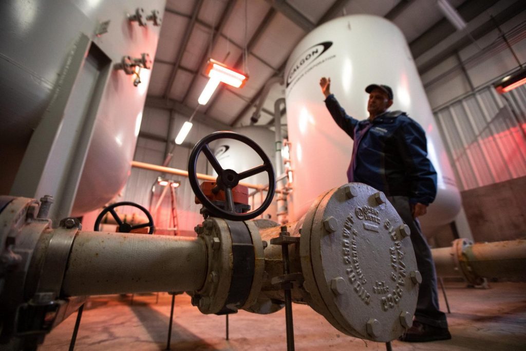Brookhaven Lab And Grumman Have Plumes One Is Shrinking The Other Is 