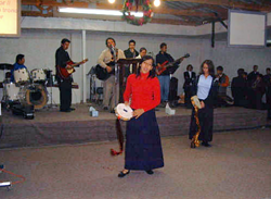 fresillo-fres_WorshipTeam_dib.bmp