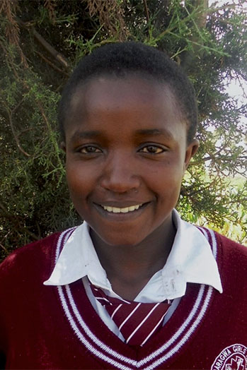 graduatePortraitRisperKenya_2019.jpg