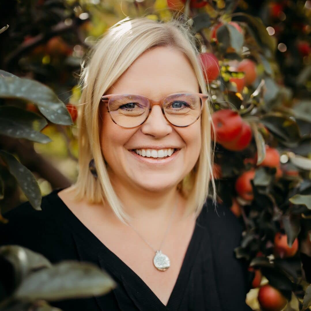 Picture of Dana VanderLugt