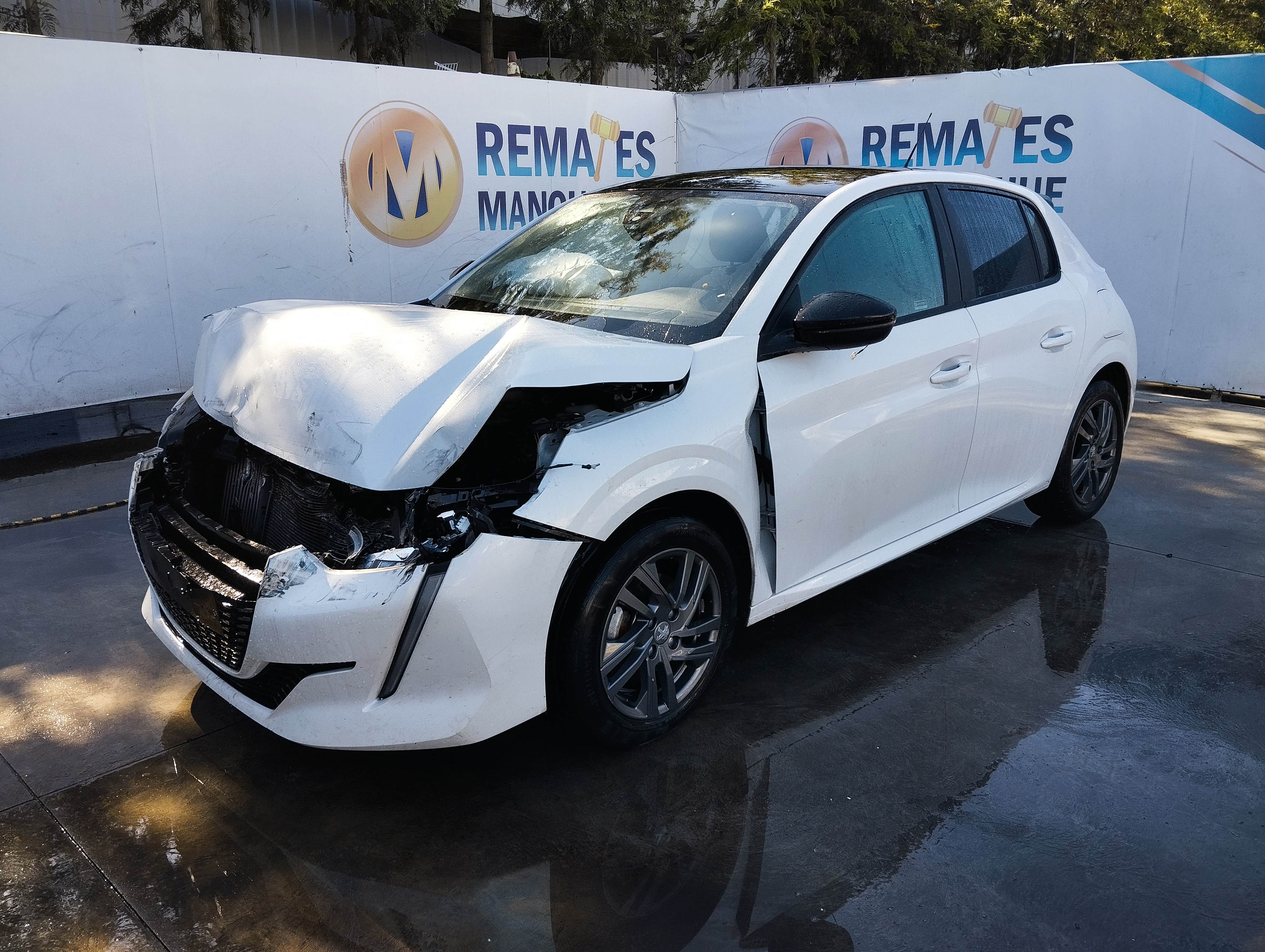 Peugeot 208 BLUE HDI 100 4X2 1.5