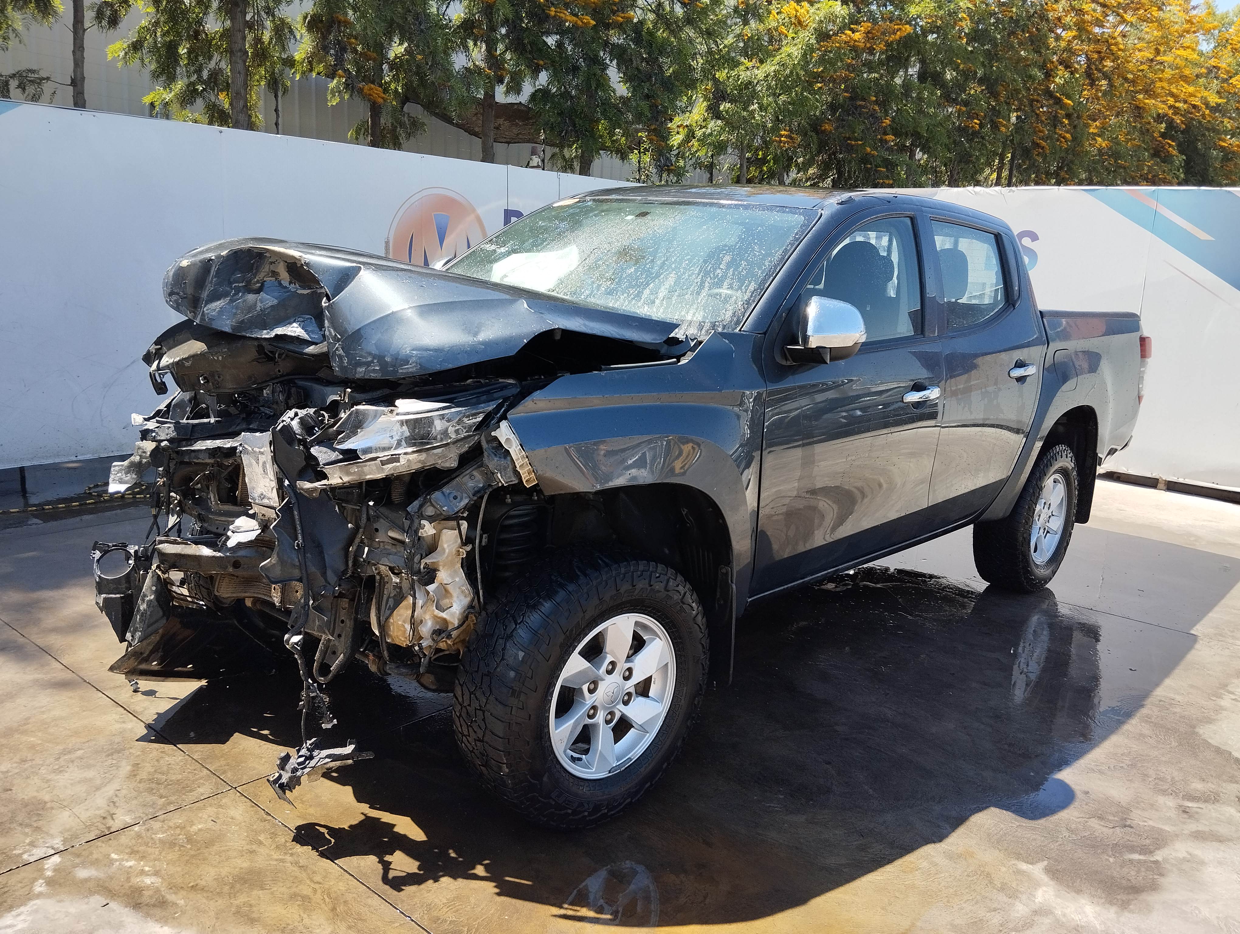 Mitsubishi L200 KATANA CRT 4X4 2.4