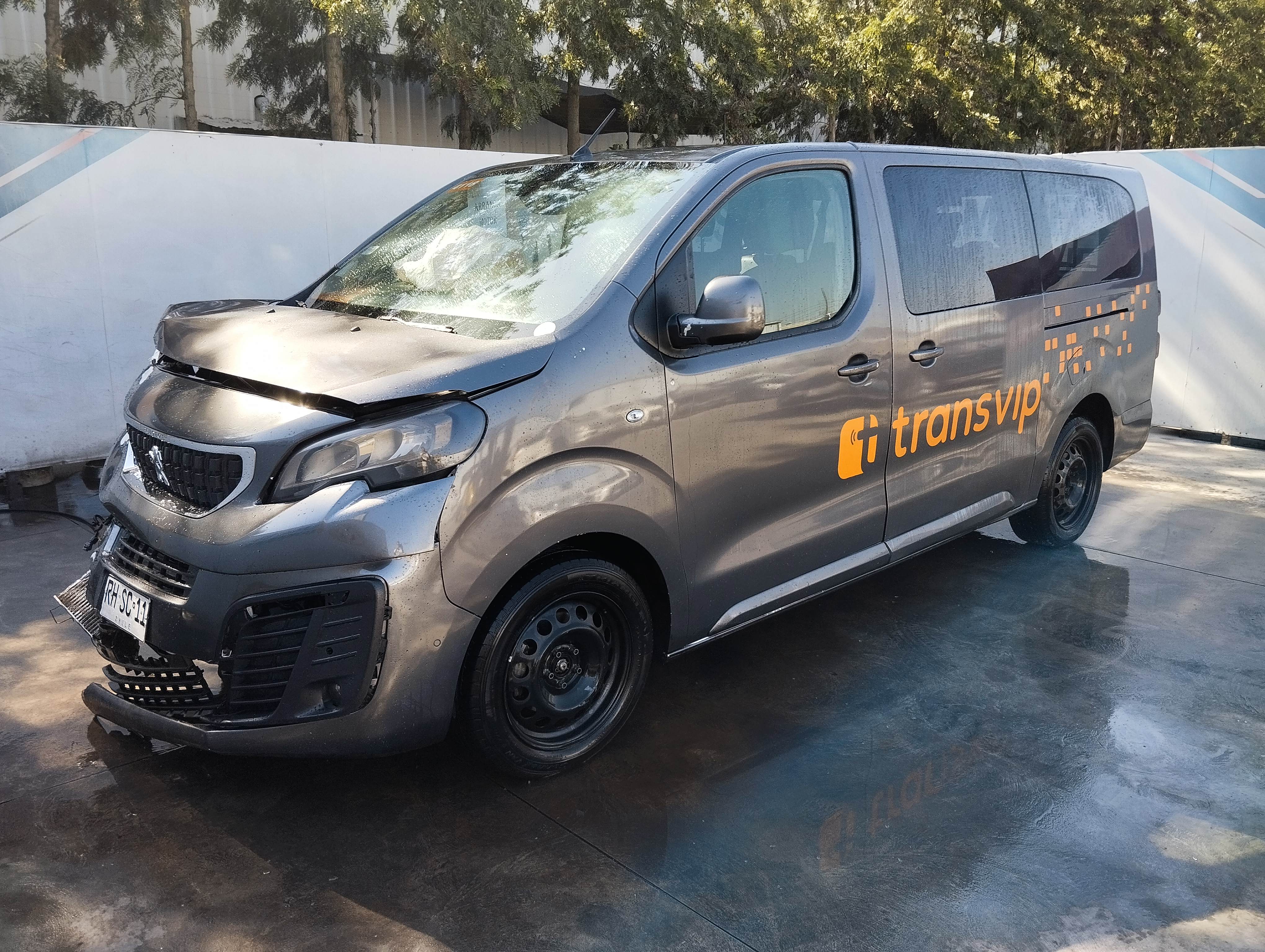 Peugeot TRAVELLER BUSINESS BLUEHDI 2.0