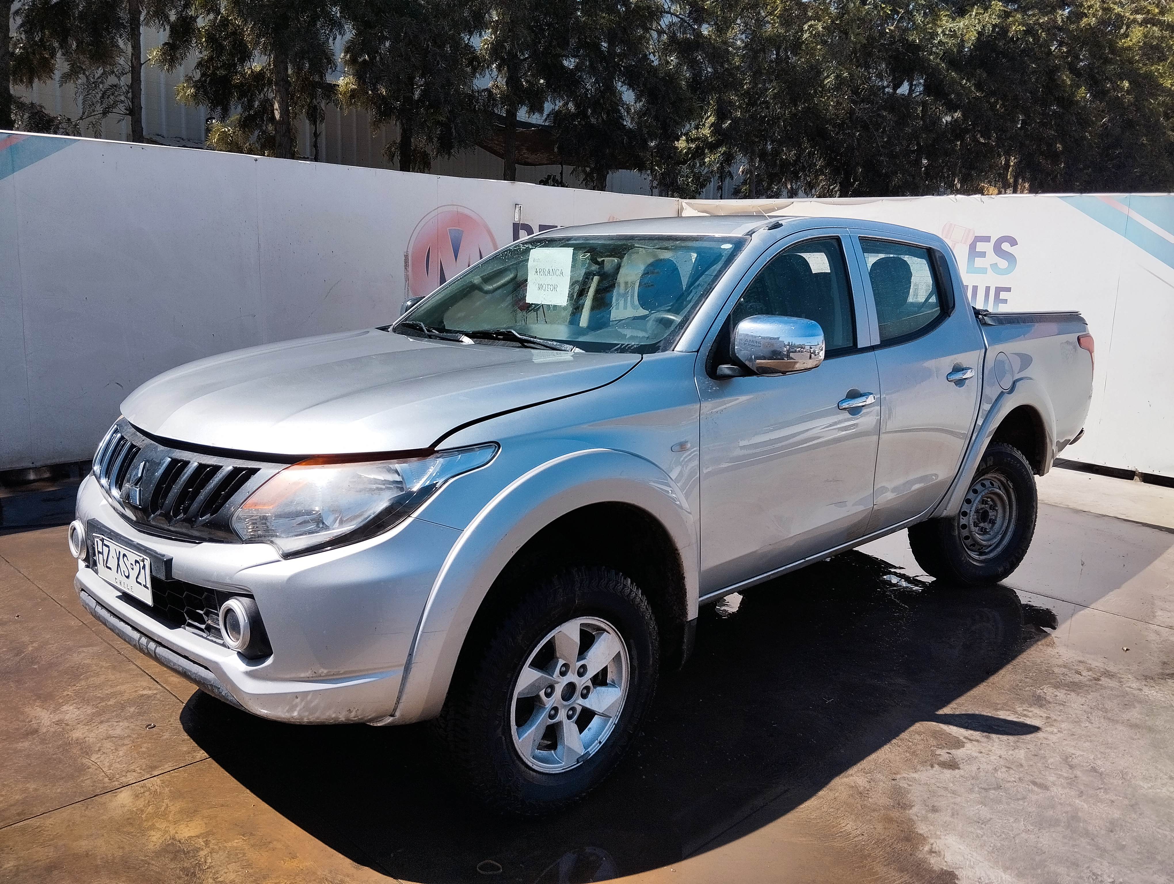 Mitsubishi L200 KATANA CRT
