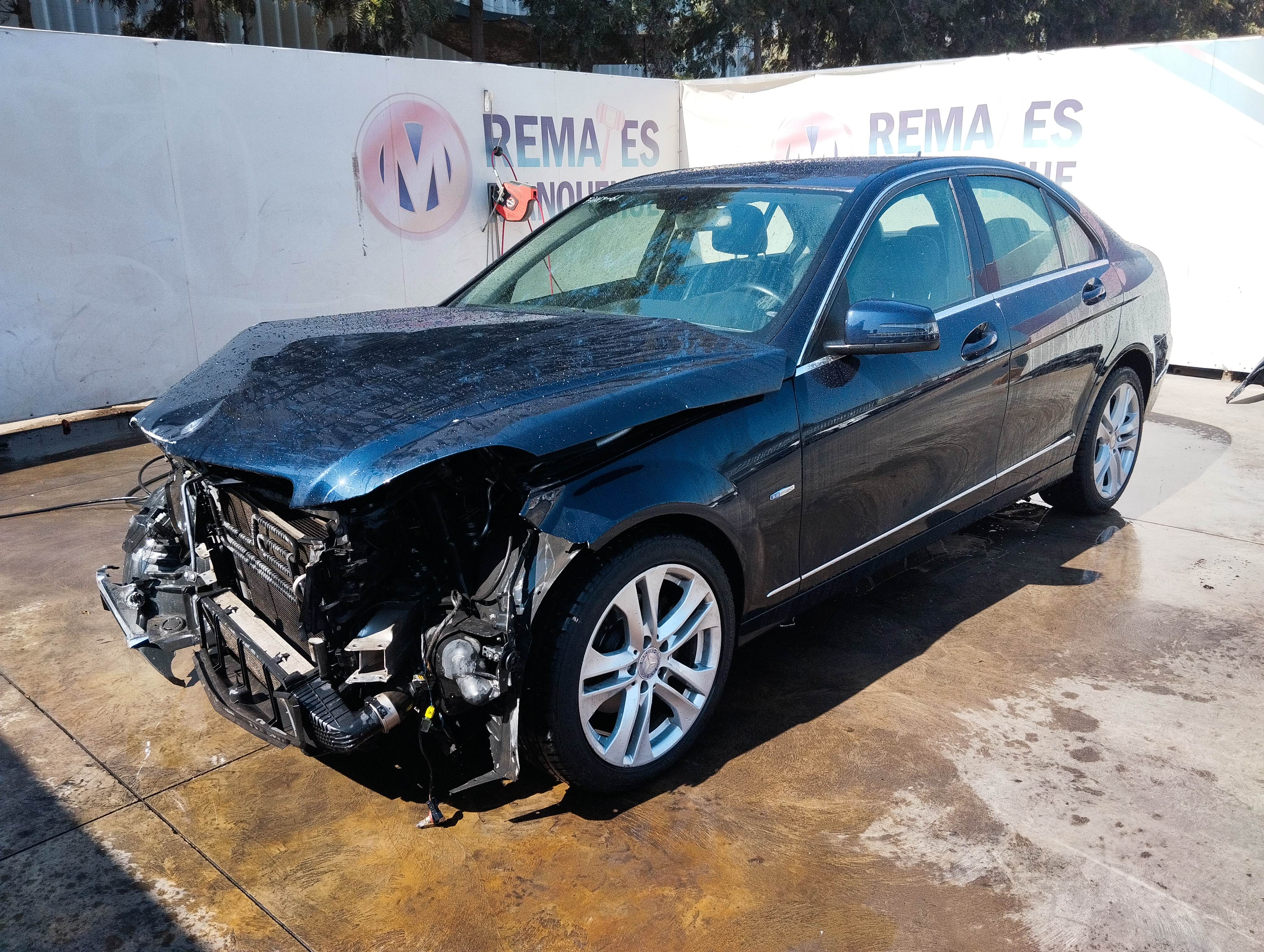 Mercedes Benz C180 CGI BLUE EFFICIENCY