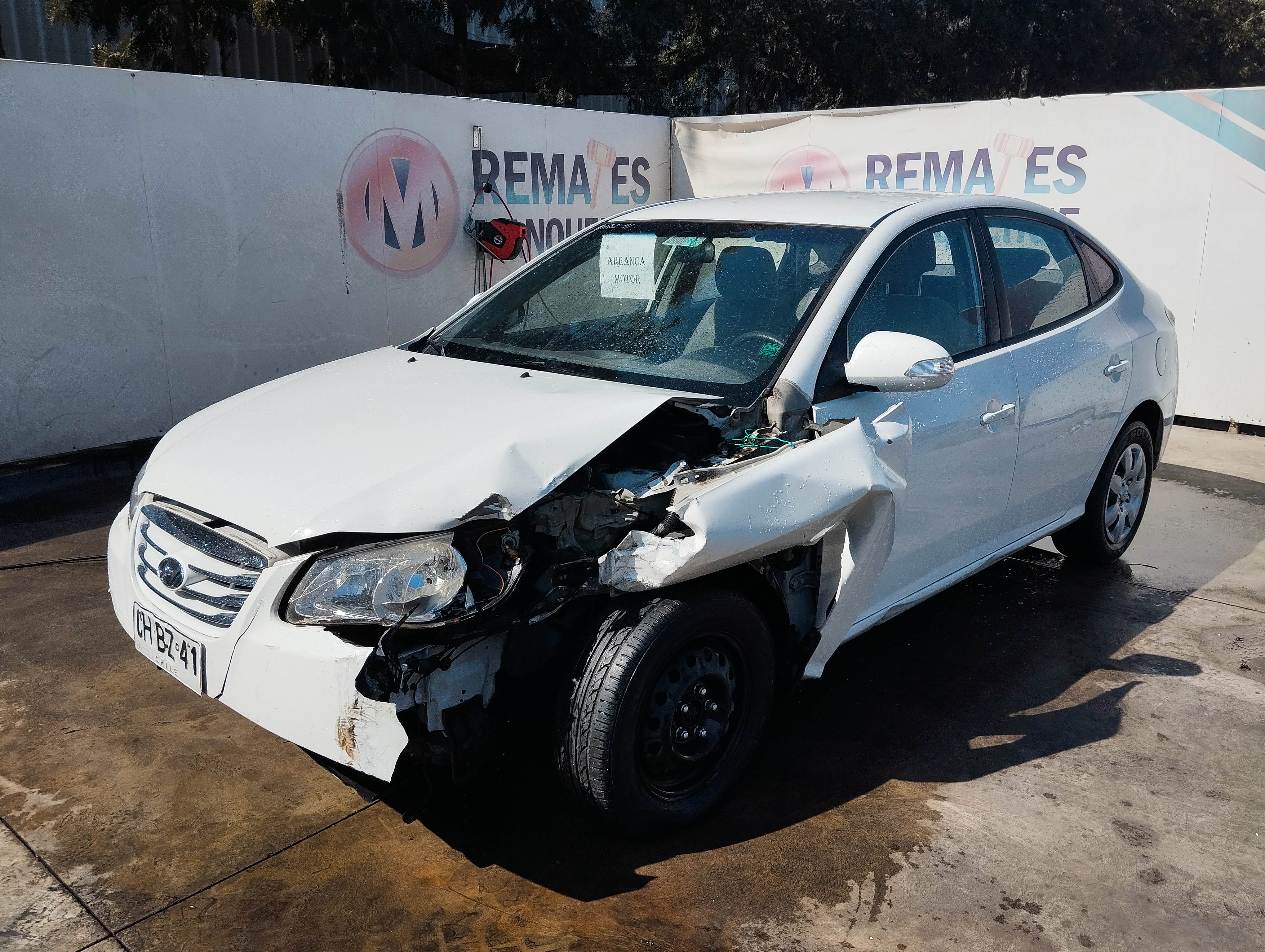 Hyundai ELANTRA HD GLS 1.6 AT