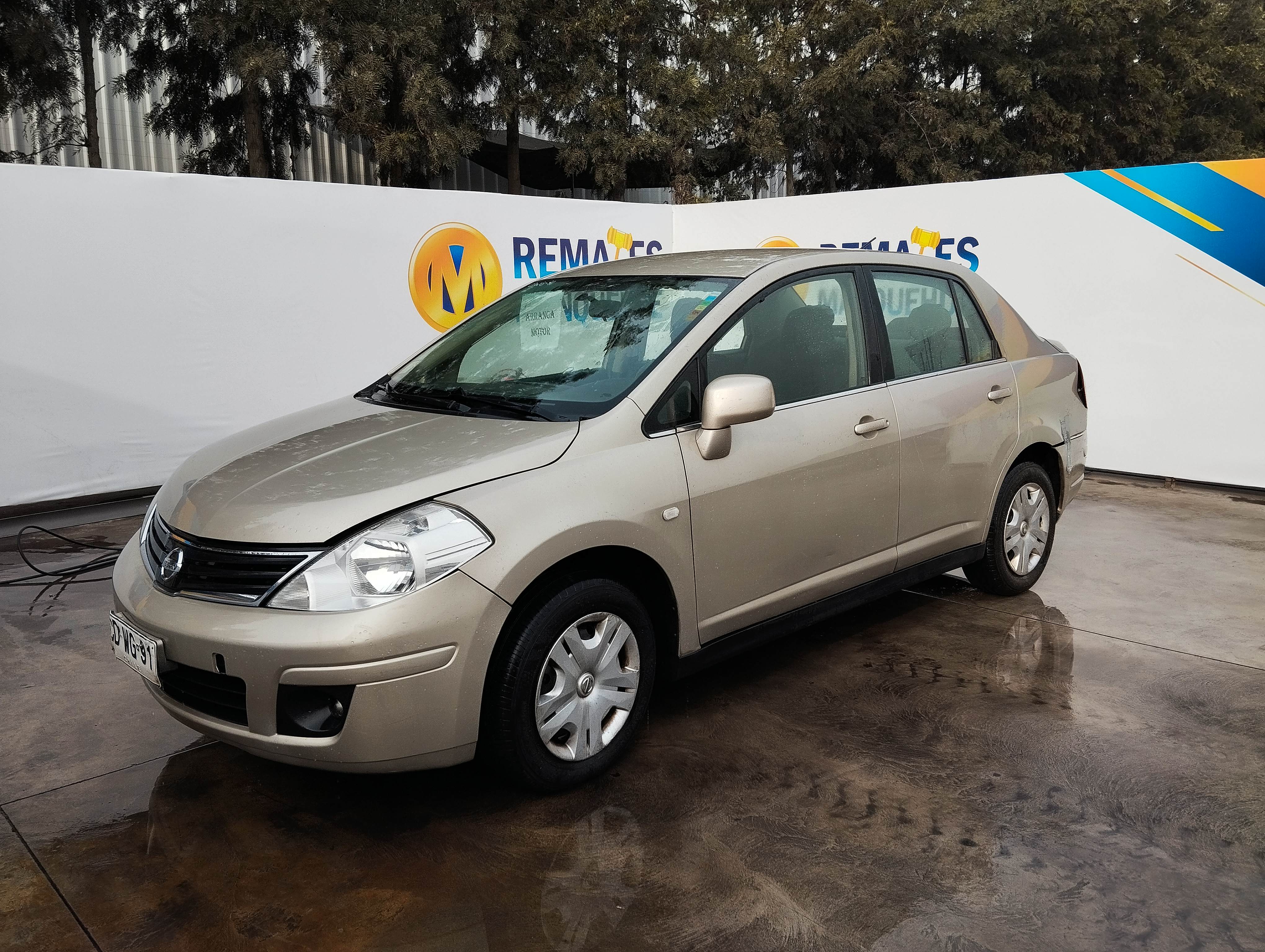 Nissan TIIDA