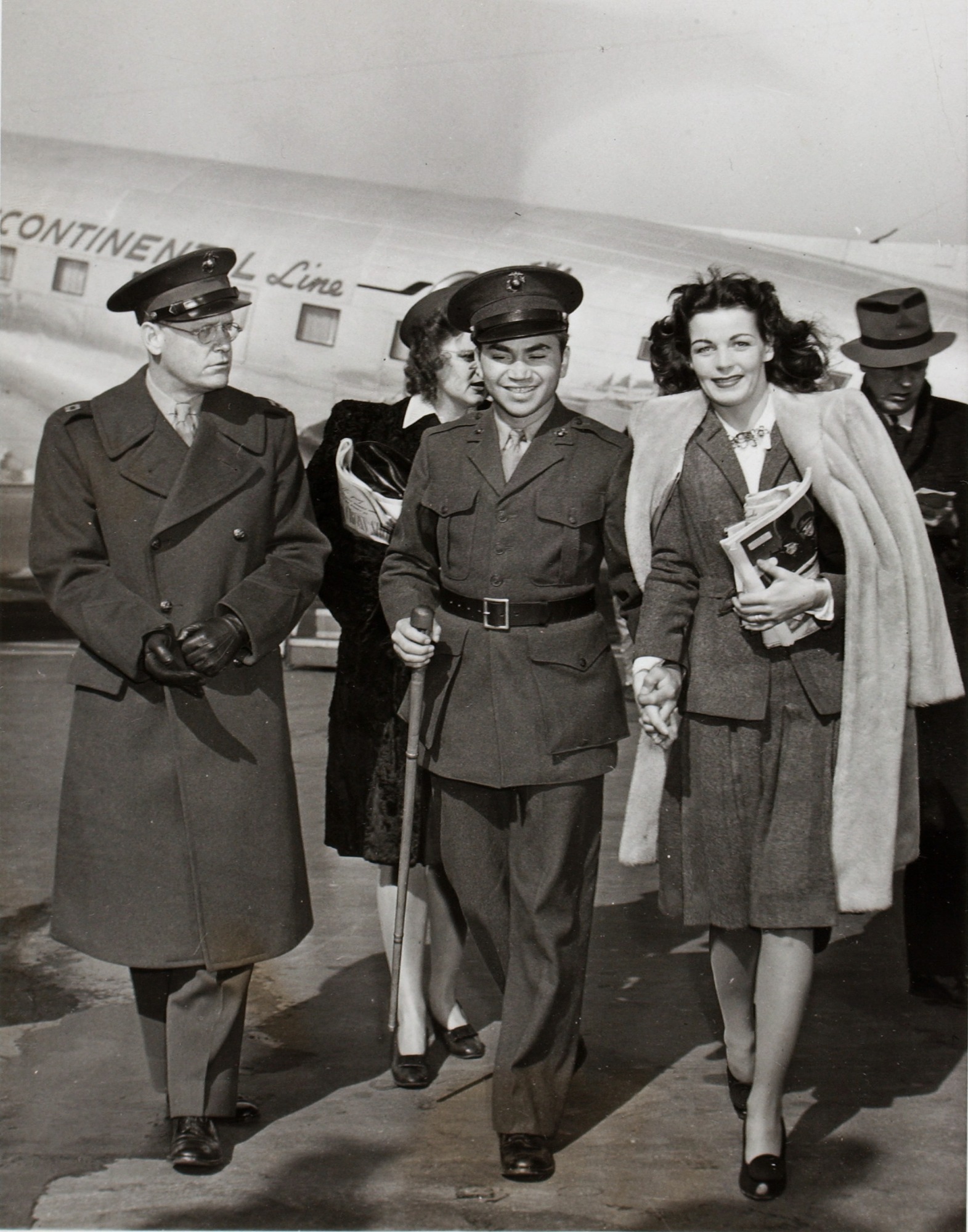 Résultat de recherche d'images pour "barney ross boxer soldier"