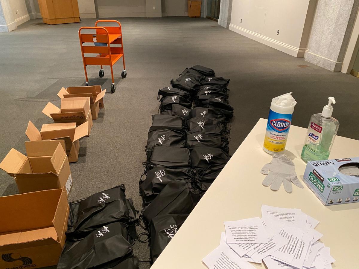 We’ve Got Your Back...Pack Smithsonian American Art Museum