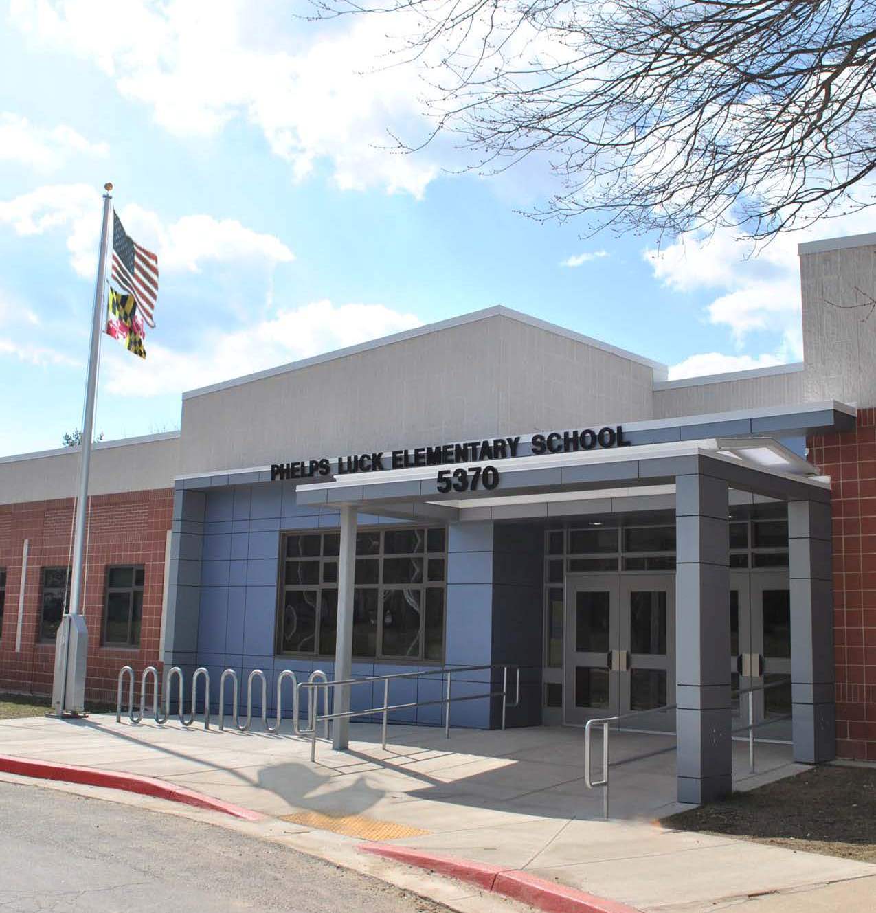 Phelps Luck Elementary School Completed Smolen • Emr • Ilkovitch Architects (SEI)