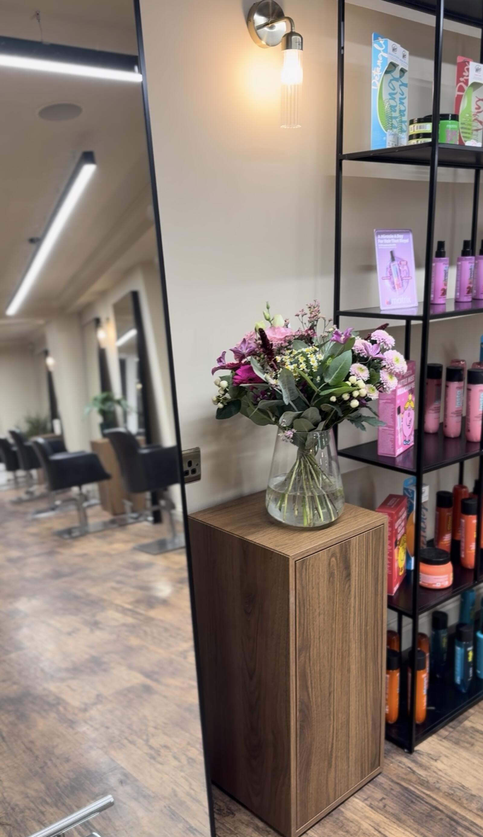 Everybody Hair And Beauty Kings Lynn