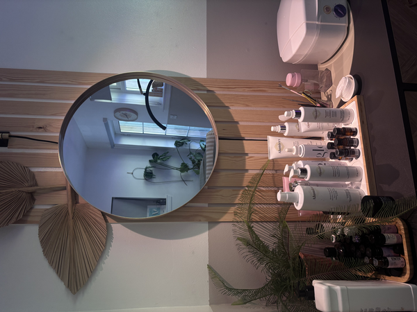 Bon Vivant Salon Crossford