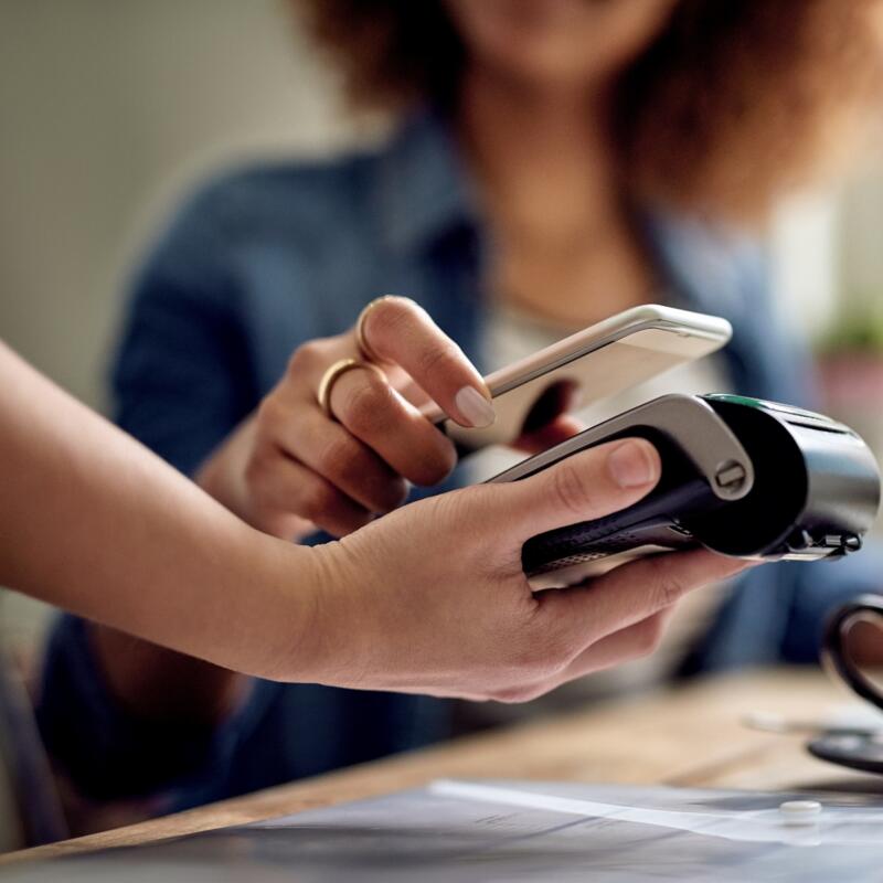 Top Tips on How to Increase Customer Spending 