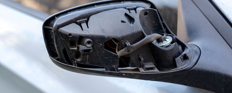 Is It Illegal To Drive Without a Side Mirror? | SmartFinancial