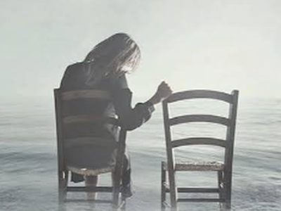 Grief Doesn't Move in a Straight Line: The Dual Process Model