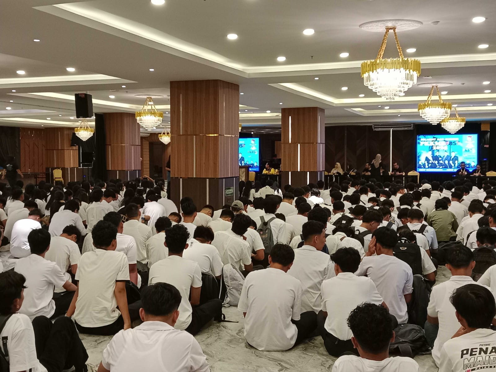 FAST UNPRI Dorong Tekun dan Disiplin: Mahasiswa Baru Siap Diserap Industri Melalui Keunggulan Program Studi Sosio-Technopreneurship.