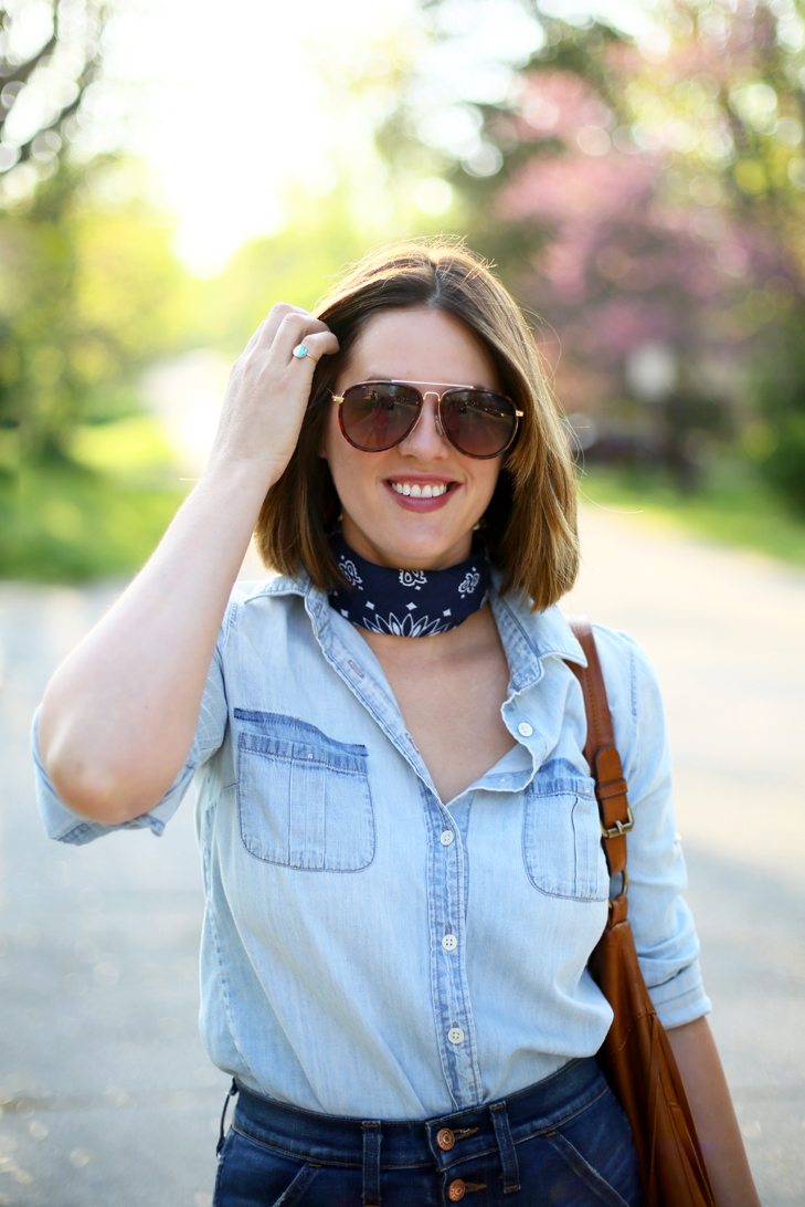 Banana, How to wear a Bandana, High Rise Jeans, Chambray, Jessica Quirk