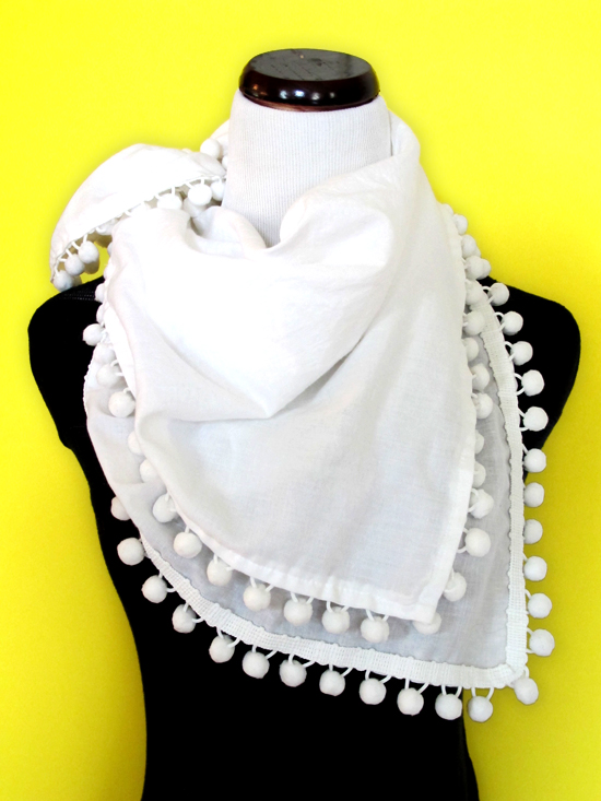 DIY, Do It Yourself, Pompon scarf, pompom scarf, summer scarf, how to tie a summer scarf, Jessica Quirk, What I Wore, WhatIWore, What I Wore DIY