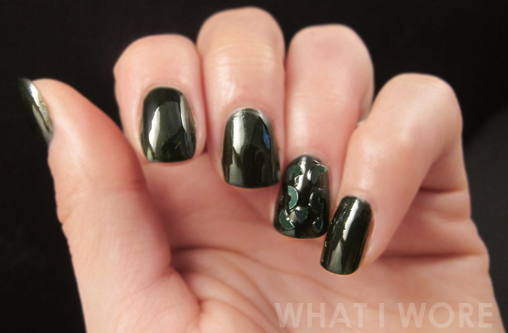 Jessica Quirk manicure, Jessica Quirk Nail Art, Jessica Quirk Saturday Morning Manicure, What I Wore nail art, What I Wore, Broken Glass Nail Art, 1920s Inspired Nail Art