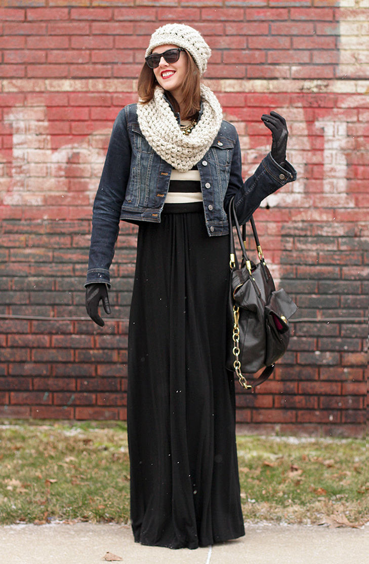 Jessica Quirk of What I Wore, Fashion Blog, Winter Maxi Dress, Casual