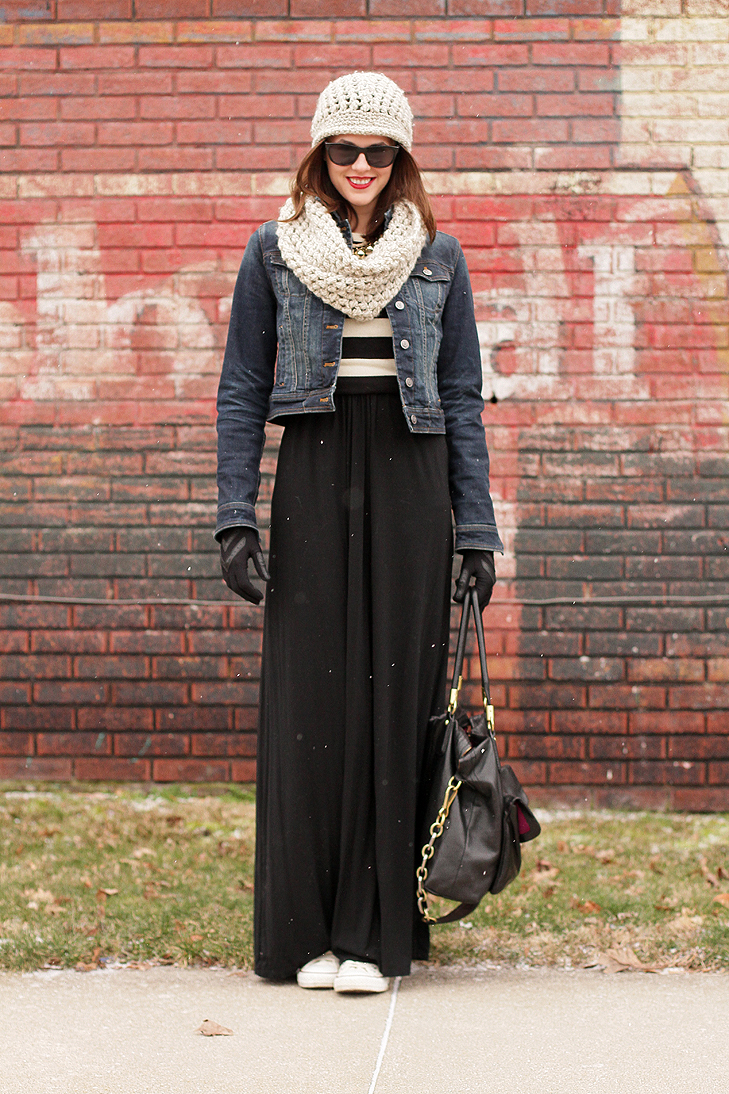 Jessica Quirk of What I Wore, Fashion Blog, Winter Maxi Dress, Casual