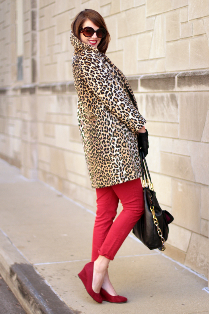 How to wear a vintage leopard coat, how to wear all red, Red outfit, Vintage leopard coat, fashion blog, fashion blogger, fashion blogs on tumblr, fashion blogs, Jessica Quirk, @whatiwore, What I Wore, WhatIWore, What I Wore Today, OOTD, Outfit of the Day, Red, Leopard, Black, Coach, J.Crew, Payless Red Shoes