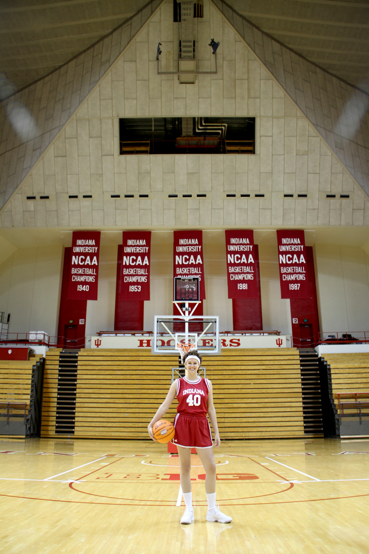 IUBB, Hoosier Basketball, IU Basketball Costume, IUBB costume, Hoosier Hysteria Outfit, B1G Ten, Sports Costume, Hoosier Costume, Hoosier Basketball, IU Blogger, Homemade Halloween, Halloween, DIY Halloween, Jessica Quirk, What i Wore,