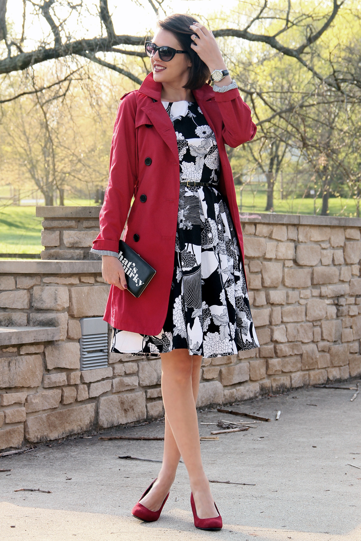 Simplicity 2444, Sewing, Jessica Quirk, What I Wore, Florence Broadhurst for Kate Spade, Black and White, Red Target Trench, Payless Red Wedges, Spring, That's Quirky, Kodak Gallery, That's Quirky