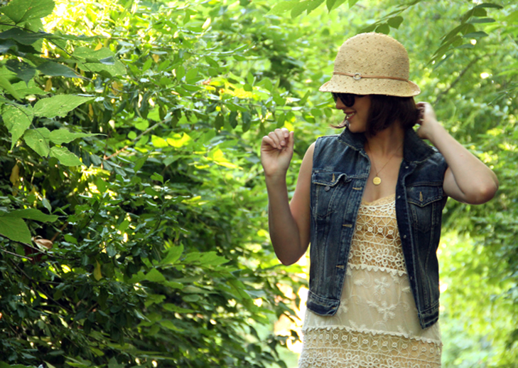 How to wear a denim vest, Denim Vest, Lace Dress, Straw Hat, Brogues, Jessica Quirk, What I Wore, Daily Outfit