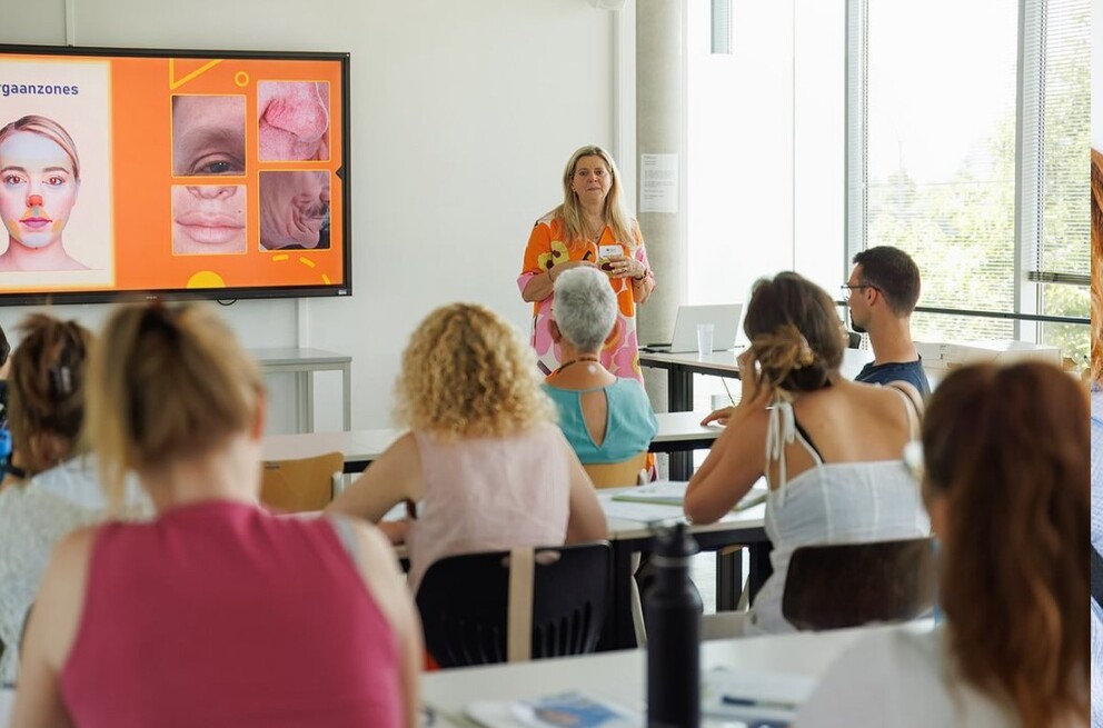 Mieke Fraussen over TCG facereading en wat je gezicht vertelt bij overbelasting en burn-out