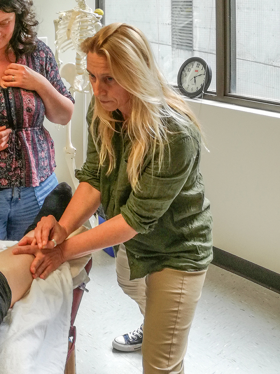 Sarah Pritchard over zelfzorg als sleutel tot heling: inzichten van een Tui Na-expert